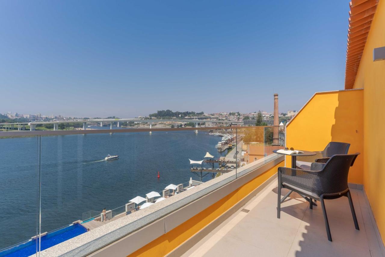 Pestana Douro Riverside - Preferred Hotels & Resorts, Lifestyle Valbom  Exterior photo View of the Marina from the hotel