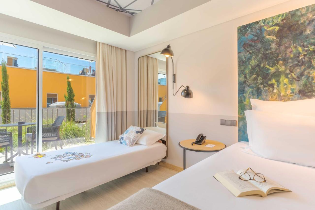 Pestana Douro Riverside - Preferred Hotels & Resorts, Lifestyle Valbom  Exterior photo A room at the hotel