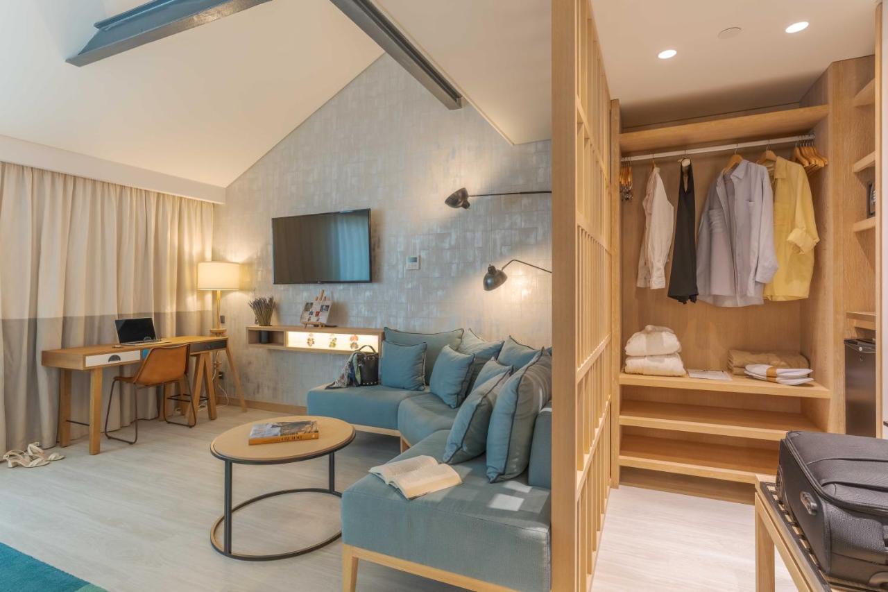 Pestana Douro Riverside - Preferred Hotels & Resorts, Lifestyle Valbom  Exterior photo A room at the hotel